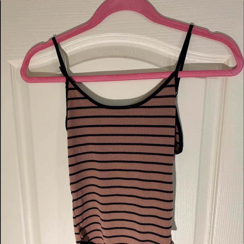 FOREVER 21 STRIPED MAUVE BODYSUIT